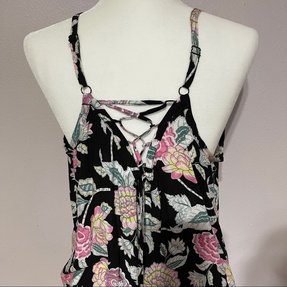 Torrid Floral Tank Top - Picture 4 of 6